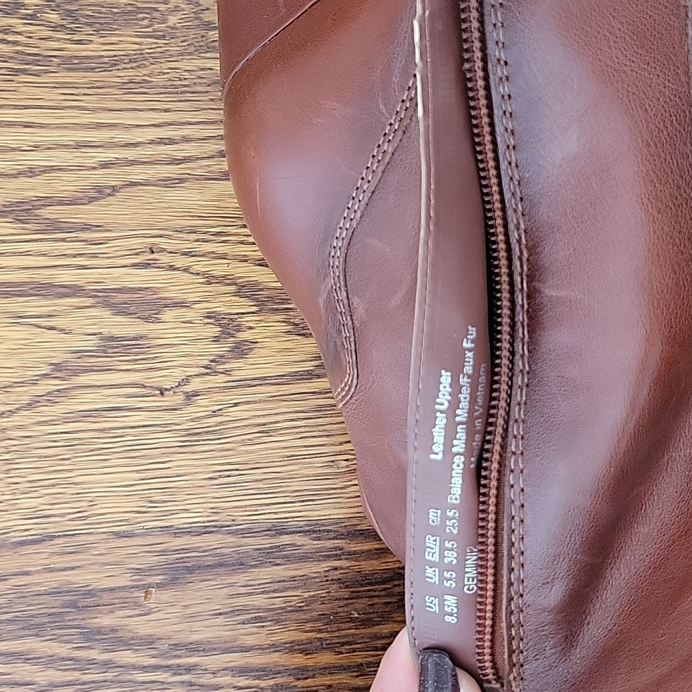 Women's Leather Upper boots - Picture 5 of 8